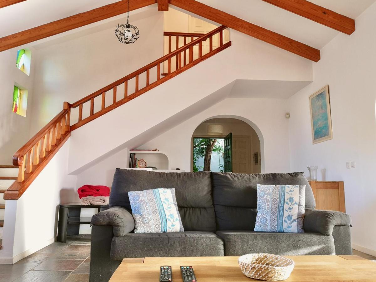 Nanou House Holiday home